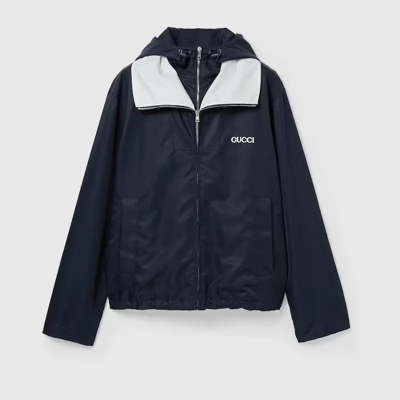 Giacca in twill di nylon con patch